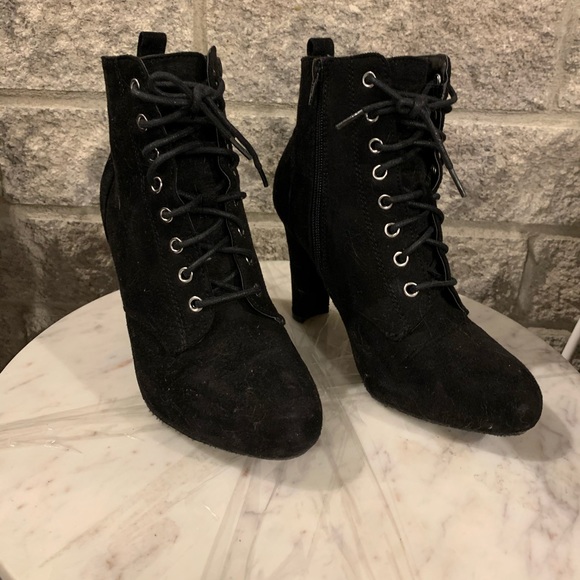 Black suede boot - Picture 3 of 4